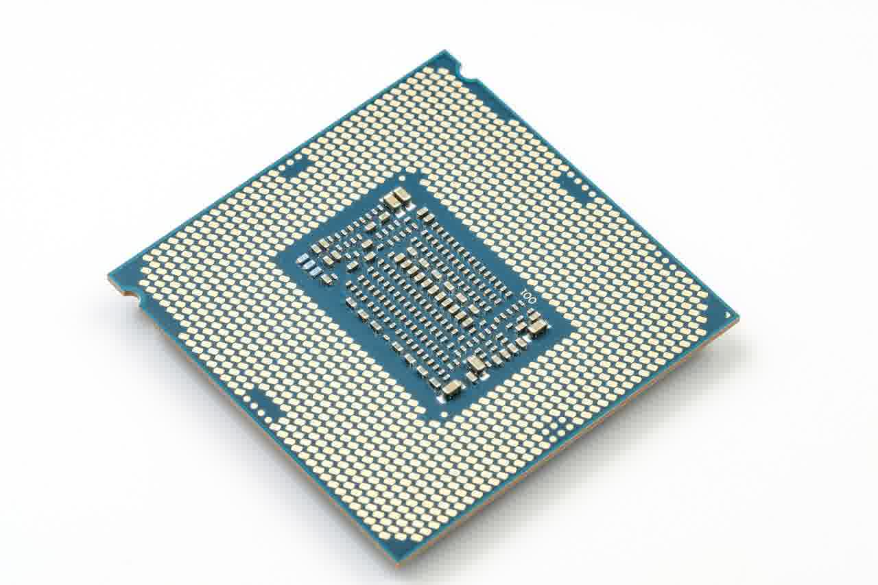 인텔 i5 12400F vs  AMD 라이젠5 5600 CPU 스펙 및 성능 비교