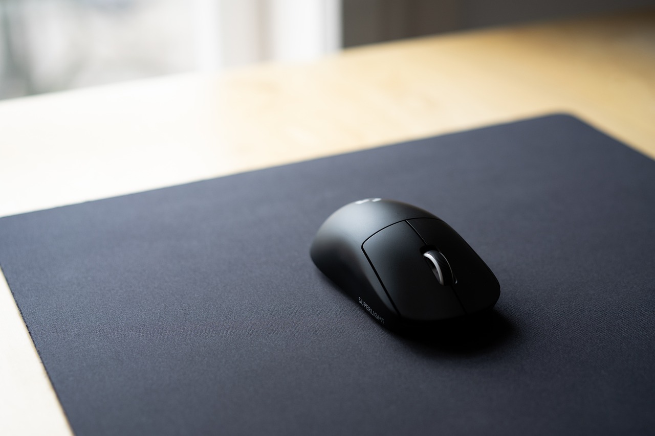 로지텍 G PRO X 2 LIGHTSPEED로 게임의 몰입감을 높여보자! 9