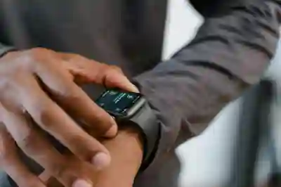 4K UHD 스마트 모니터 LG 32SQ780SW로 최상의 콘텐츠 감상 경험 즐기기